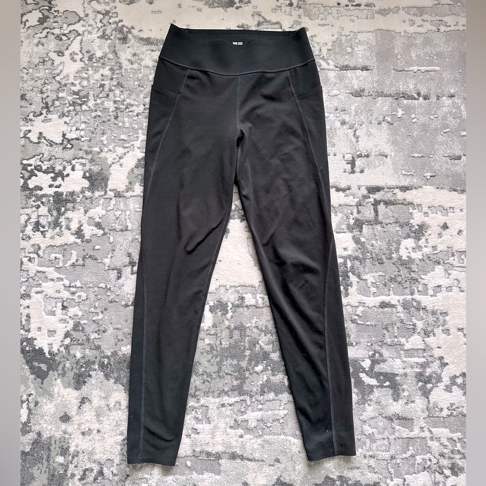 Uniqlo AIRism Leggings Small